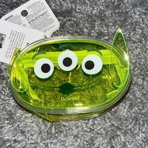 Alien, coin purse
